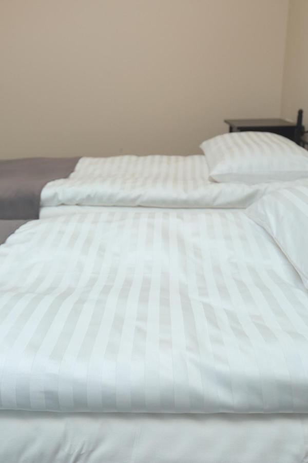 Bransa Motel Telšiai Buitenkant foto
