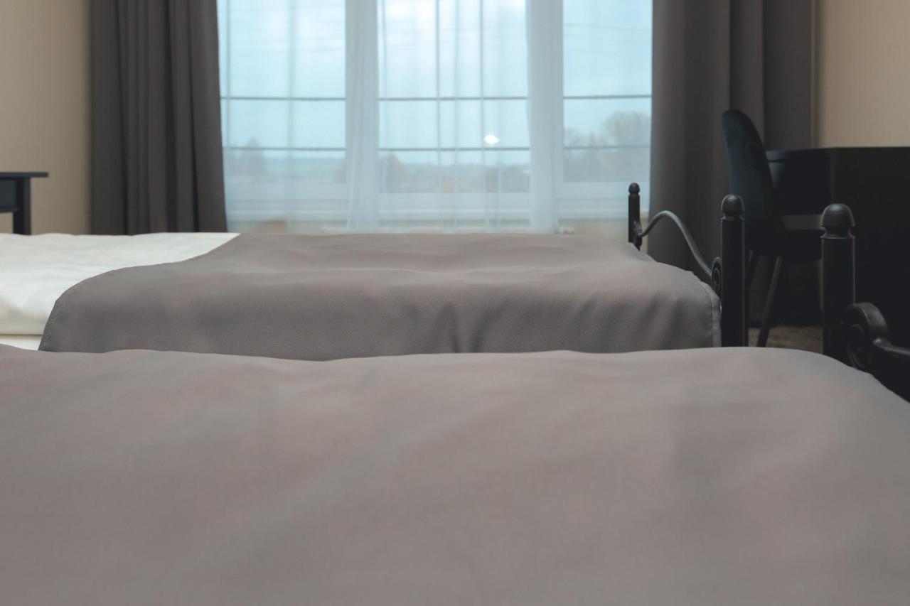 Bransa Motel Telšiai Buitenkant foto